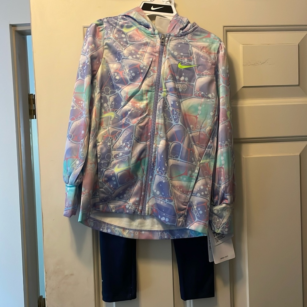 Nike 2 piece set. New with tags
